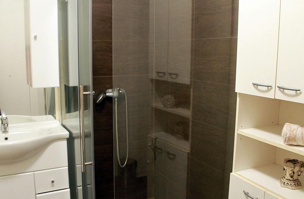 Apartments Radmila Πόρετς Εξωτερικό φωτογραφία